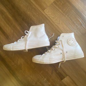 White Leather Converse All Stars Hi-Tops